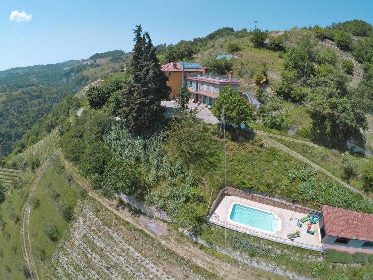 Agriturismo La Rovere Cossano Belbo Exterior photo