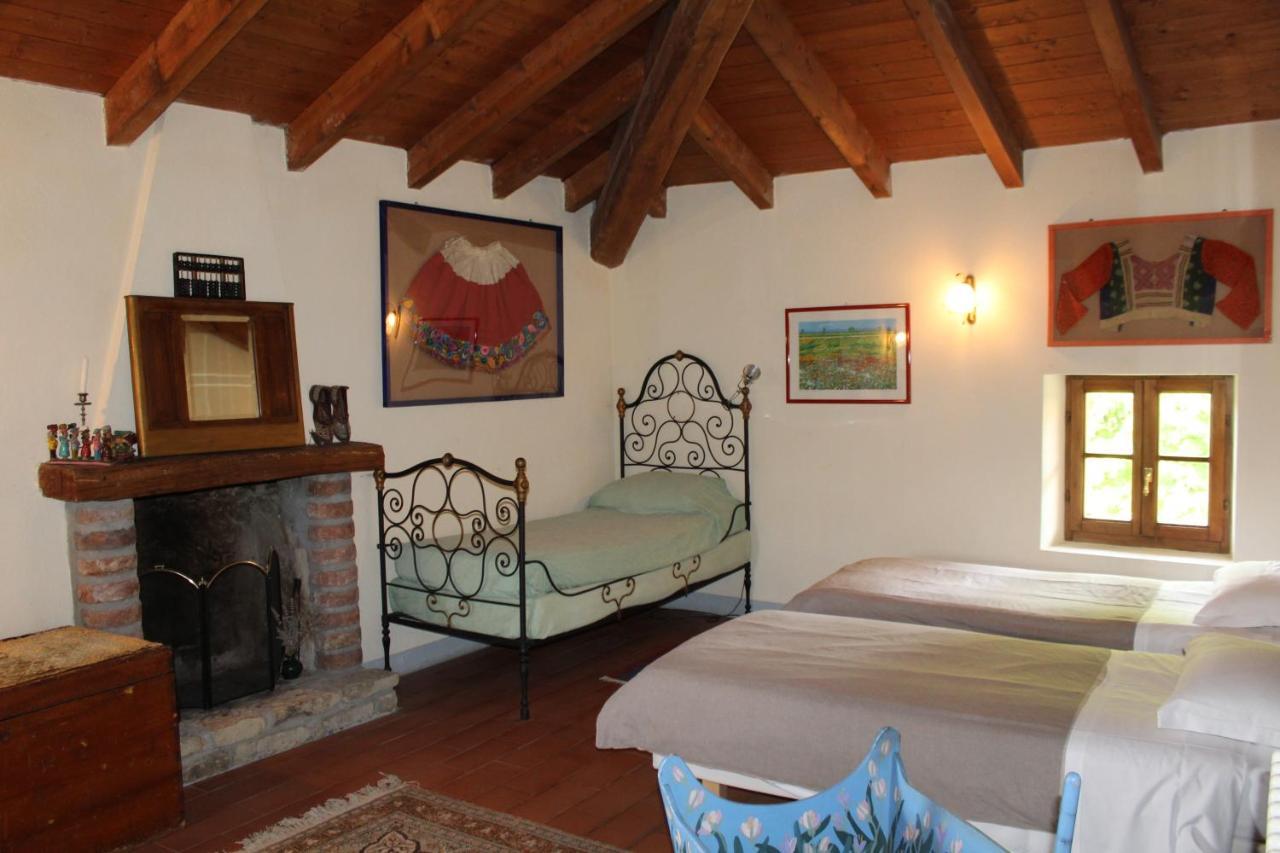 Agriturismo La Rovere Cossano Belbo Exterior photo